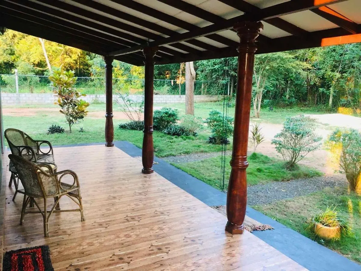 Greenwood Hotel Sigiriya 0*,